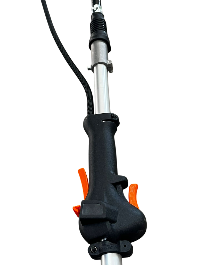 Motoguadaña mochilera modelo Husq-143 con cabezal pesado marca Nitro