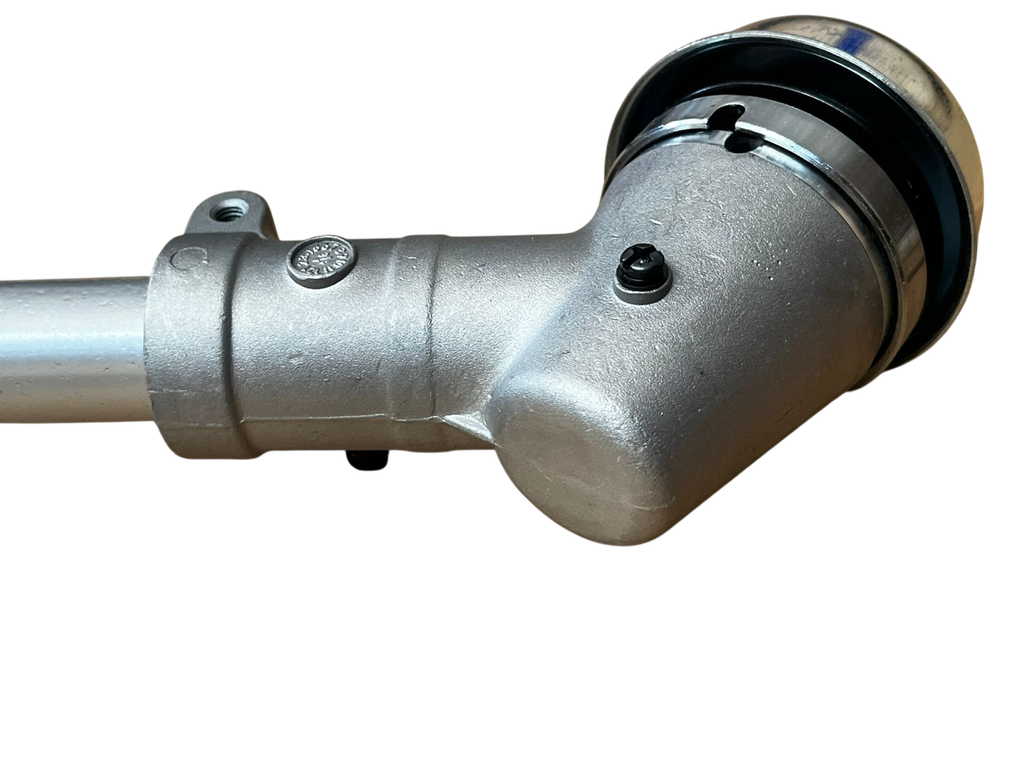 Motoguadaña mochilera modelo Husq-143 con cabezal pesado marca Nitro