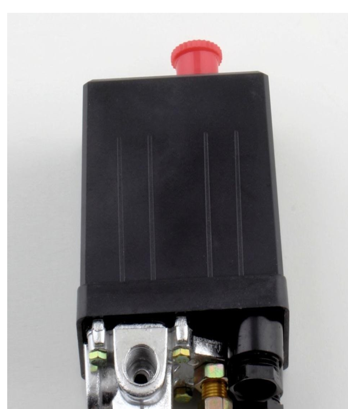 Regulador automático de presión de compresora de tres salidas 220V con botón